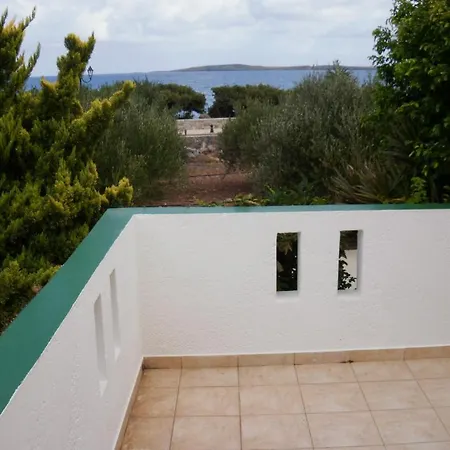 Apartment Kouremenos *